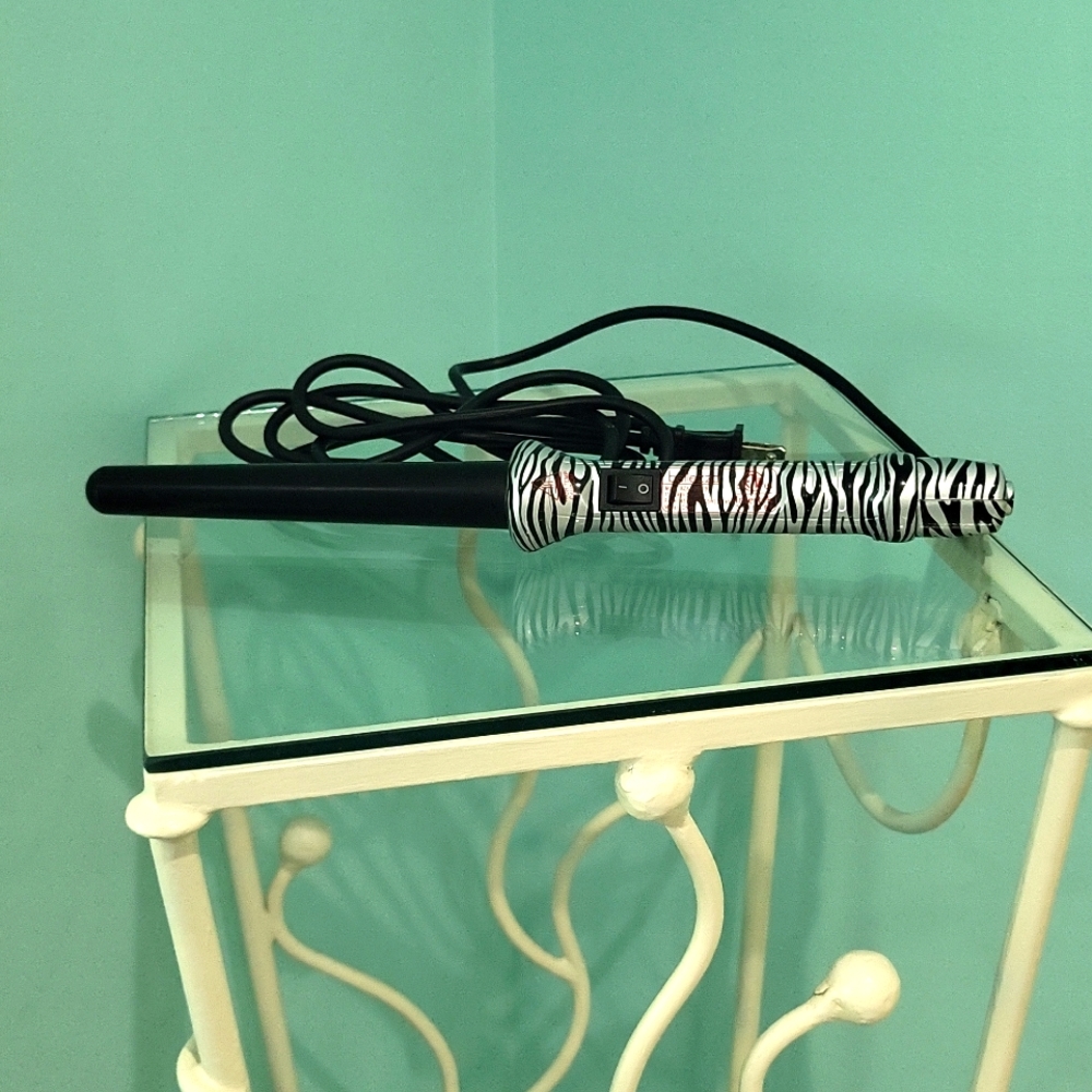 Bellezza curling wand 1"